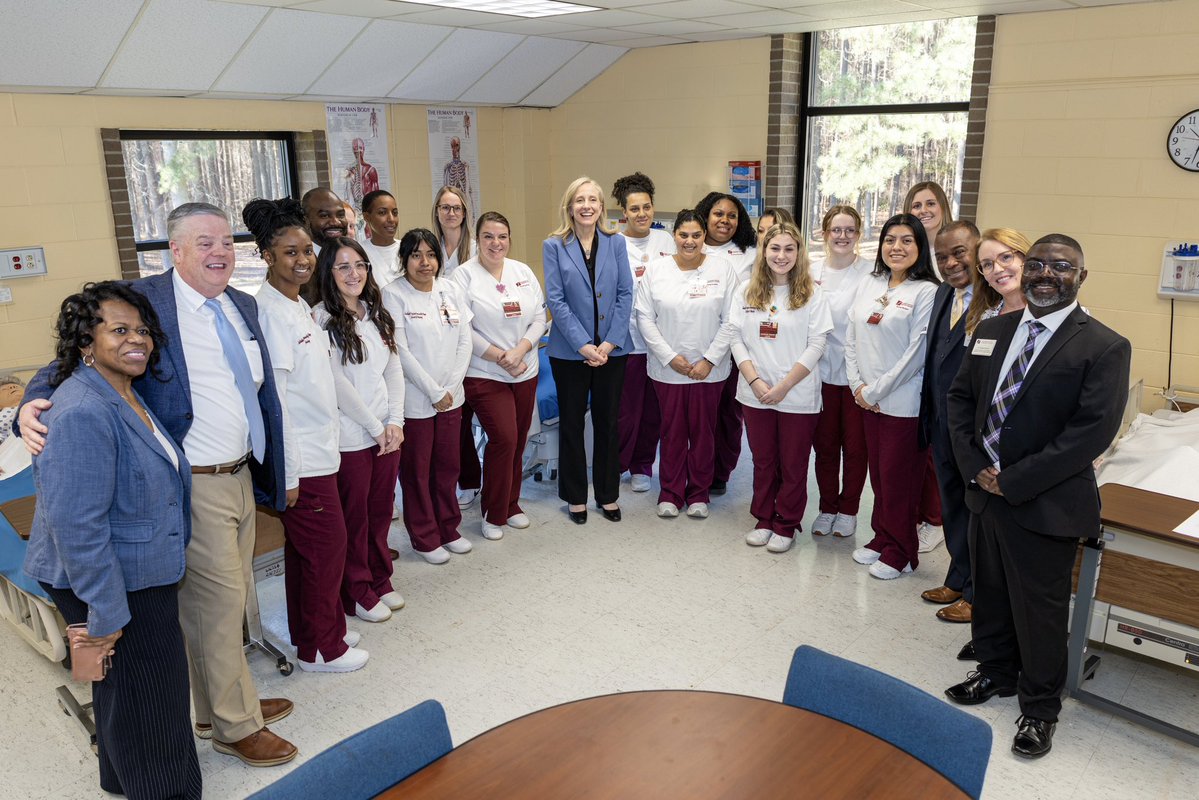 Governor Abigail Spanberger tweet media