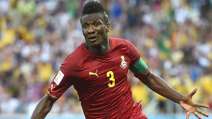 sportxanalytics's tweet photo. It seems a lot of people don’t know about the exploits of Asamoah Gyan on the international scene in football, well here you go:👇

1. He holds the record as the first player in football history to have scored in 9 consecutive international tournaments, including 6 AFCON tournaments and 3 FIFA World Cups. A record surpassed only by Cristiano Ronaldo. 

2. He holds the record for the most FIFA World Cup goals by an African player with 6 goals.

3. He scored the fastest goal at the 2006 World Cup against Czech Republic timed at 68 seconds.

4. He is Ghana’s all-time top scorer with 51 goals in 109 appearances.

It’s so sad that he will mostly be remembered for that last minute penalty miss against Uruguay in the quarterfinal of the 2010 World Cup.

However, the truth still remains that Asamoah Gyan was one of Africa’s most prolific strikers on the global stage when he was active. 🙏❤️