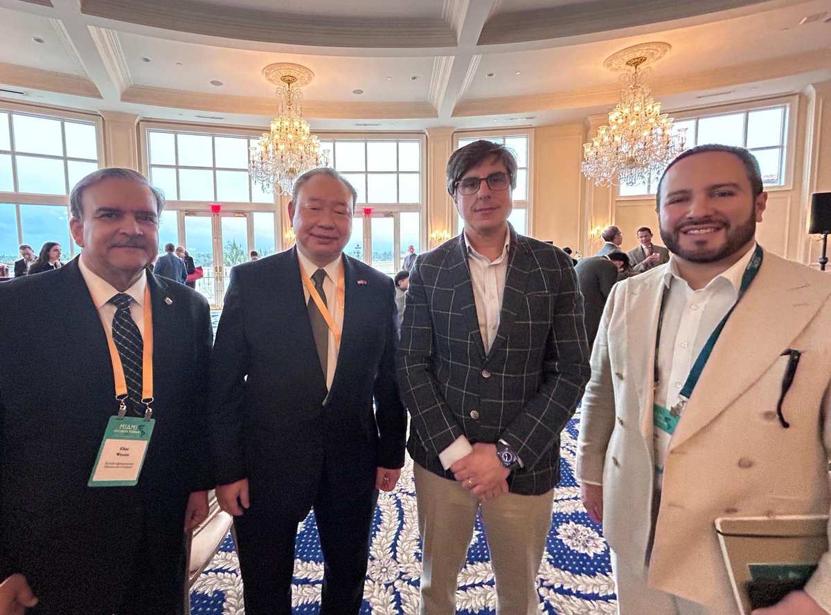 Elìas Wessin Chàvez tweet media