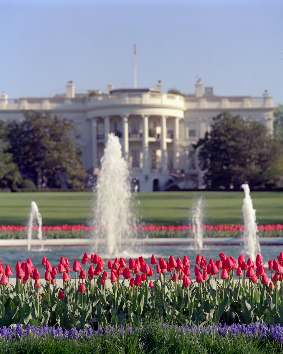 RonaldReaganLibrary tweet media