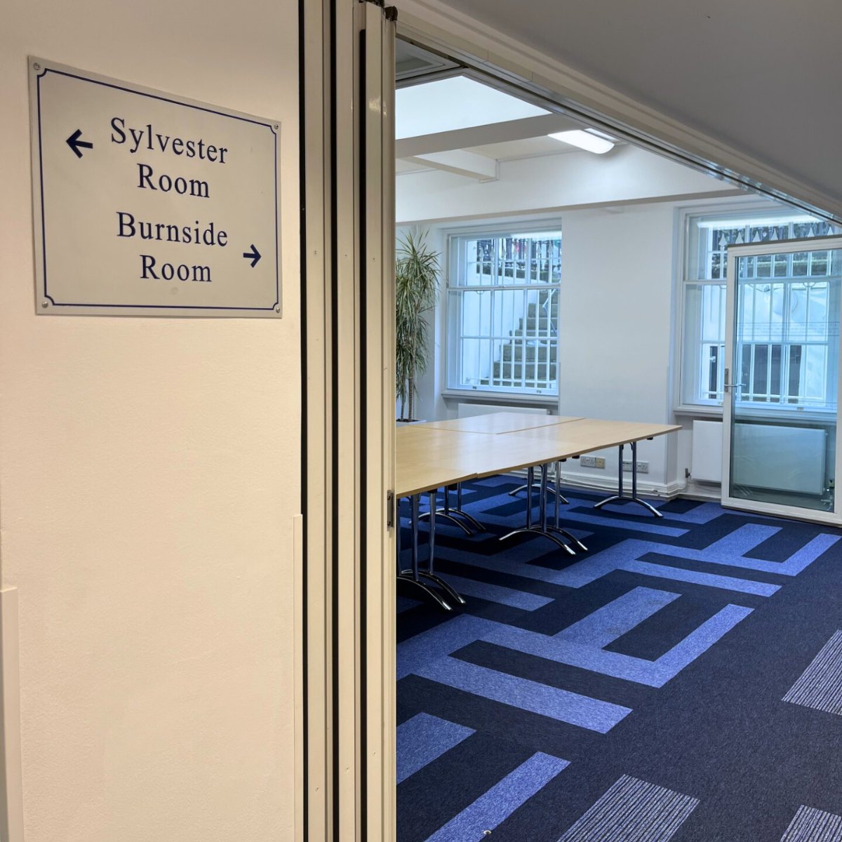 De Morgan House tweet media