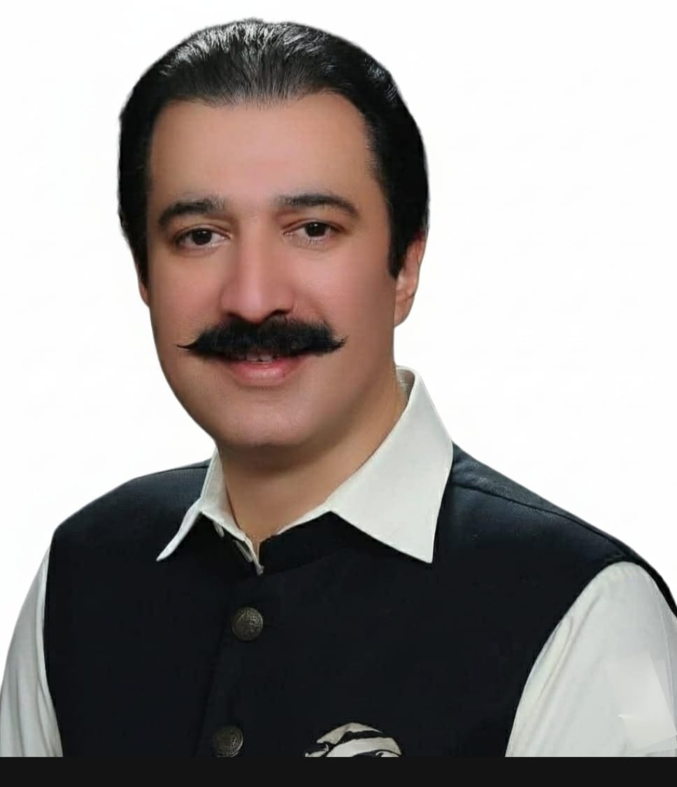 وزیراعظم آزاد کشمیر فیصل ممتاز راٹھور نے کہا کہ عید الفطر محبت اور بھائی چارے کا درس دیتی ہے، اس لیے مستحق افراد کو بھی اپنی خوشیوں میں شامل کریں۔
انہوں نے کہا کہ مقبوضہ کشمیر کے عوام تنہا نہیں، ہم ان کے دکھ درد میں شریک ہیں۔
#Eidulfiter
#pmajk
#kashmir