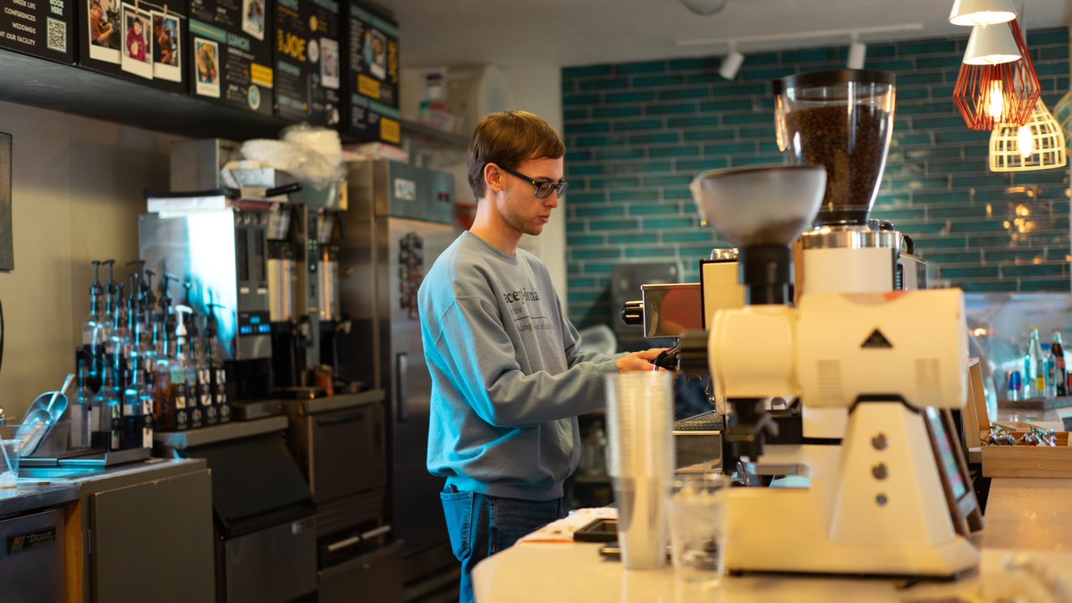 Caffeine Crawl tweet media