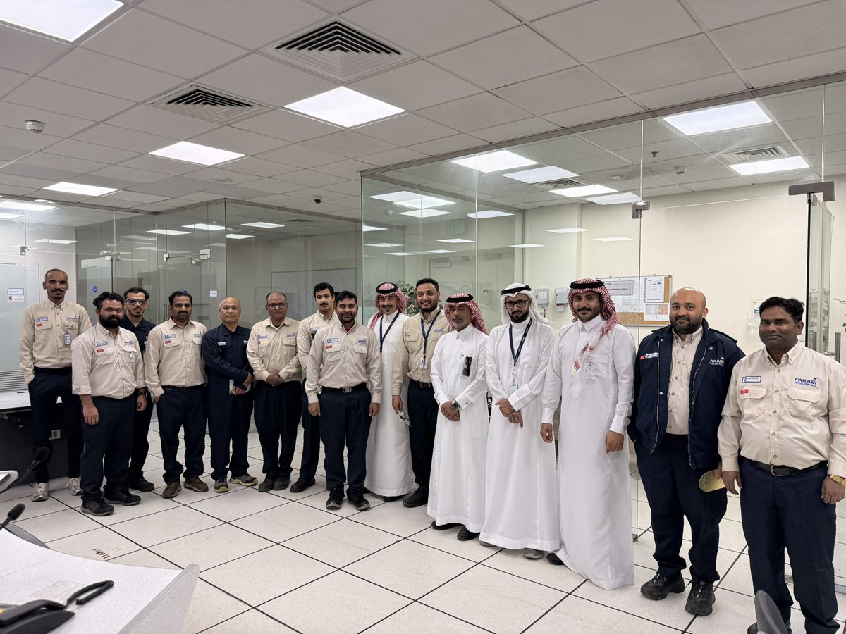 Farabipc_SA's tweet photo. تتقدم الفارابي للبتروكيماويات بتهنئة منسوبيها بمناسبة عيد الفطر المبارك، متمنين للجميع دوام الصحة والتوفيق.

#عيد_الفطر_المبارك
#كل_عام_وأنتم_بخير https://t.co/G8uERL3k2Y