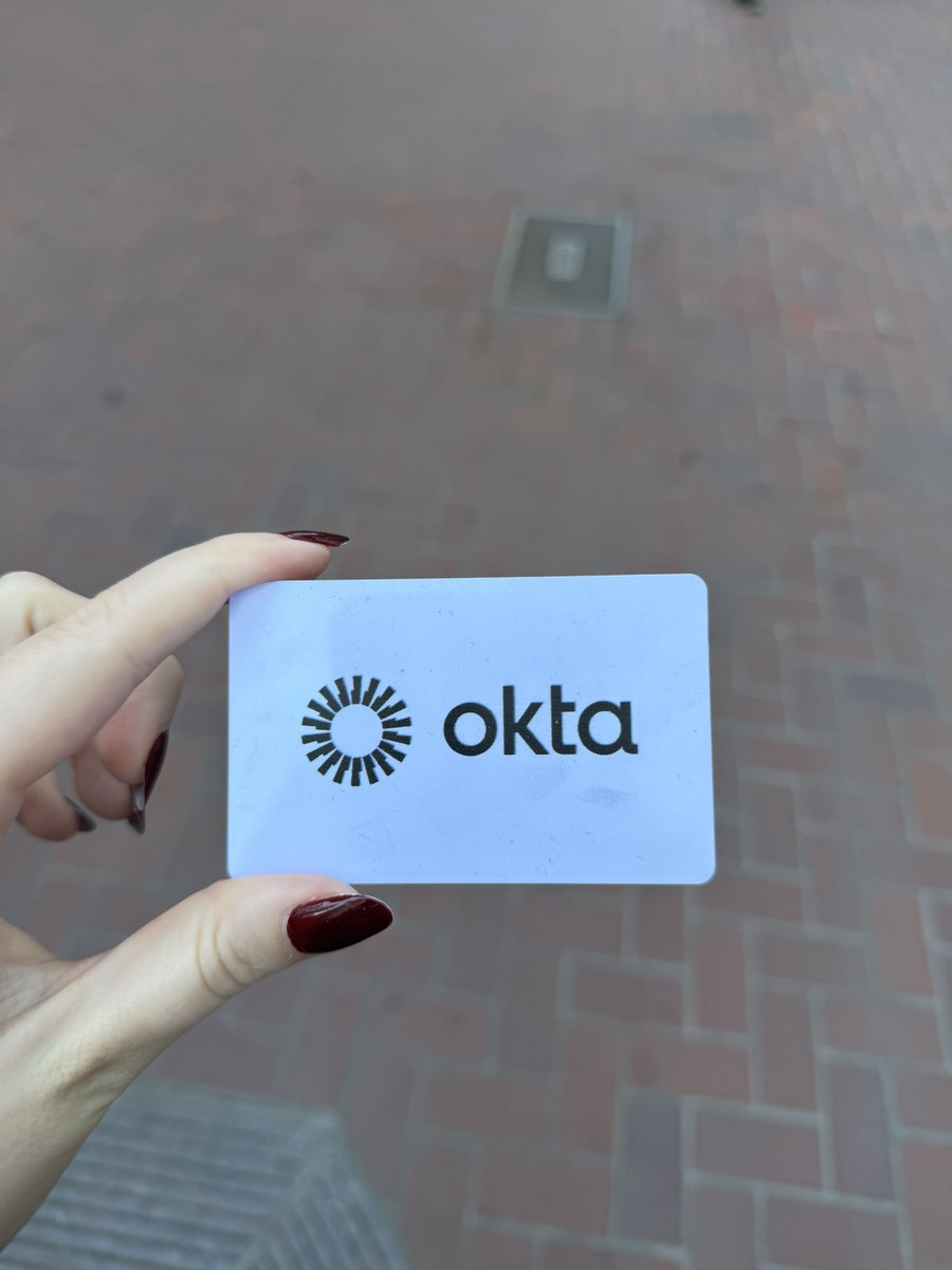 “paula” tweet media