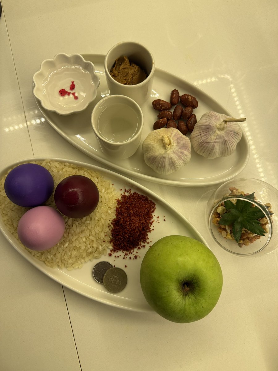 شَرقـیِ غَمگیـنِ غَمگیـن tweet media