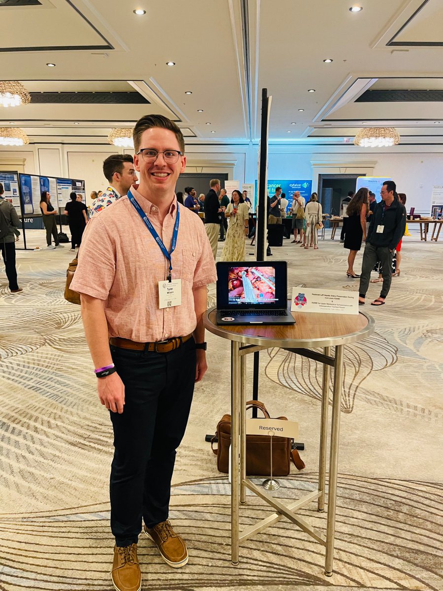 Tyler_W_Wilson's tweet photo. Had a great time at the GTSC annual meeting last week. It was a privilege learn from experts and share our videos on ALHA Preservation and Intraoperative tracheal repair during RAMIE. @UChicagoCTSurg https://t.co/X4NyPDiimv