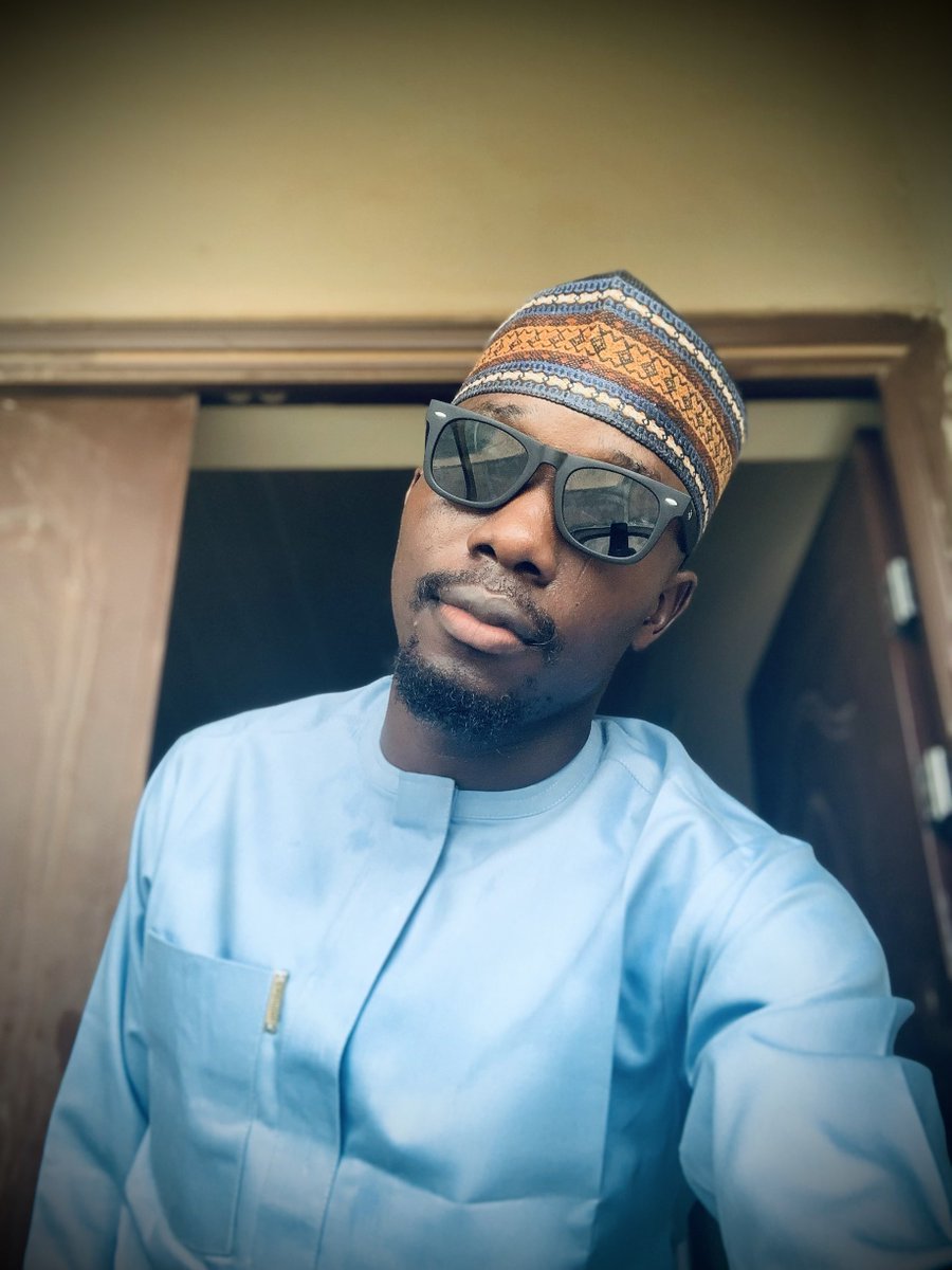 olawufe's tweet photo. Eid Mubarak!😎🩵
#batch2 https://t.co/hr8bPRigRm