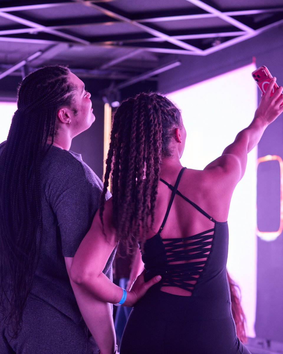 W1 Curates tweet media