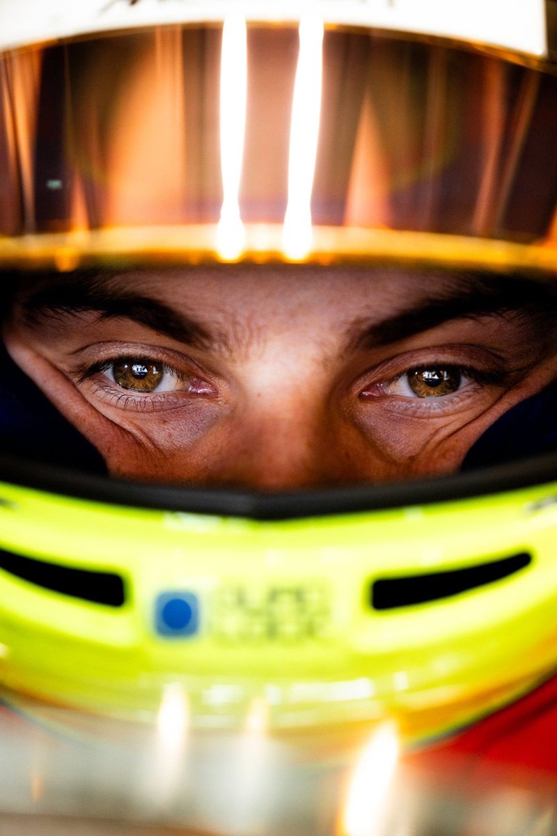 ₘₐgₒ tweet media