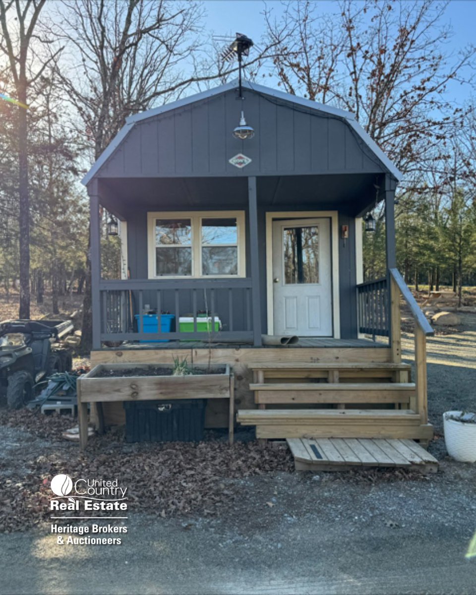 HeritageBrokers's tweet photo. Turnkey income-producing RV park featuring 7 full hookups, on-site laundry, and room to expand—perfect for investors or owner-operators.

Listing Courtesy of United Country AltaTerra Realty And Auction LLC

#UnitedCountryRealEstate #OklahomaRealEstate #RVPark #RealEstateForSale https://t.co/5fl63Iik4Q
