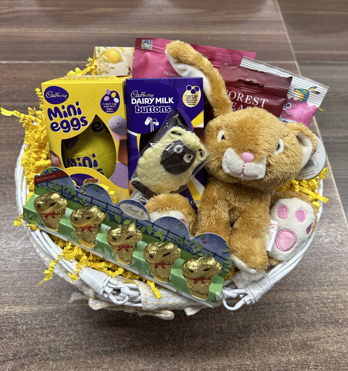 Baskets Galore tweet media