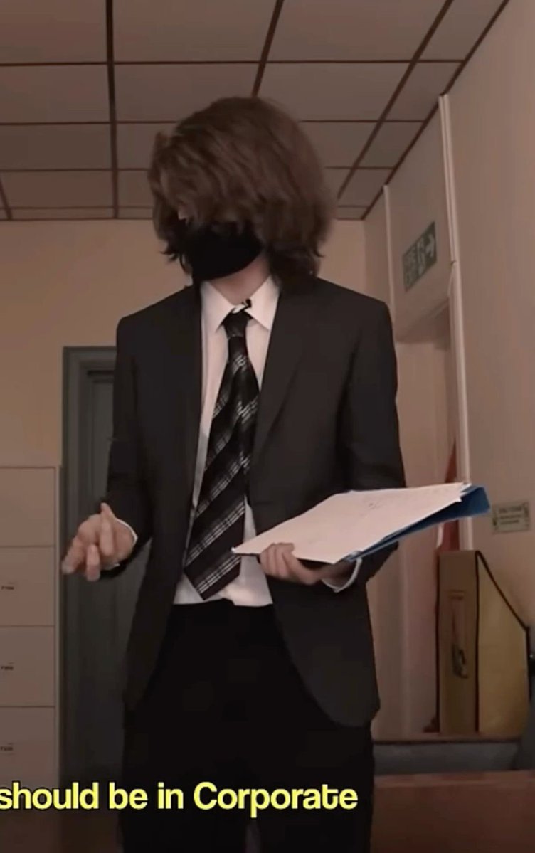 Daily Ranboo Photos🎨 tweet media