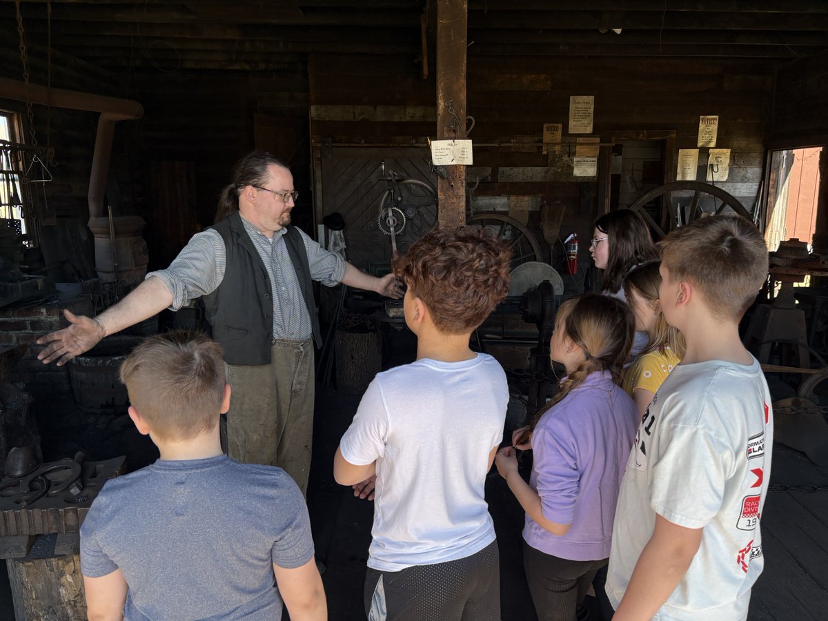 Living History Farms tweet media