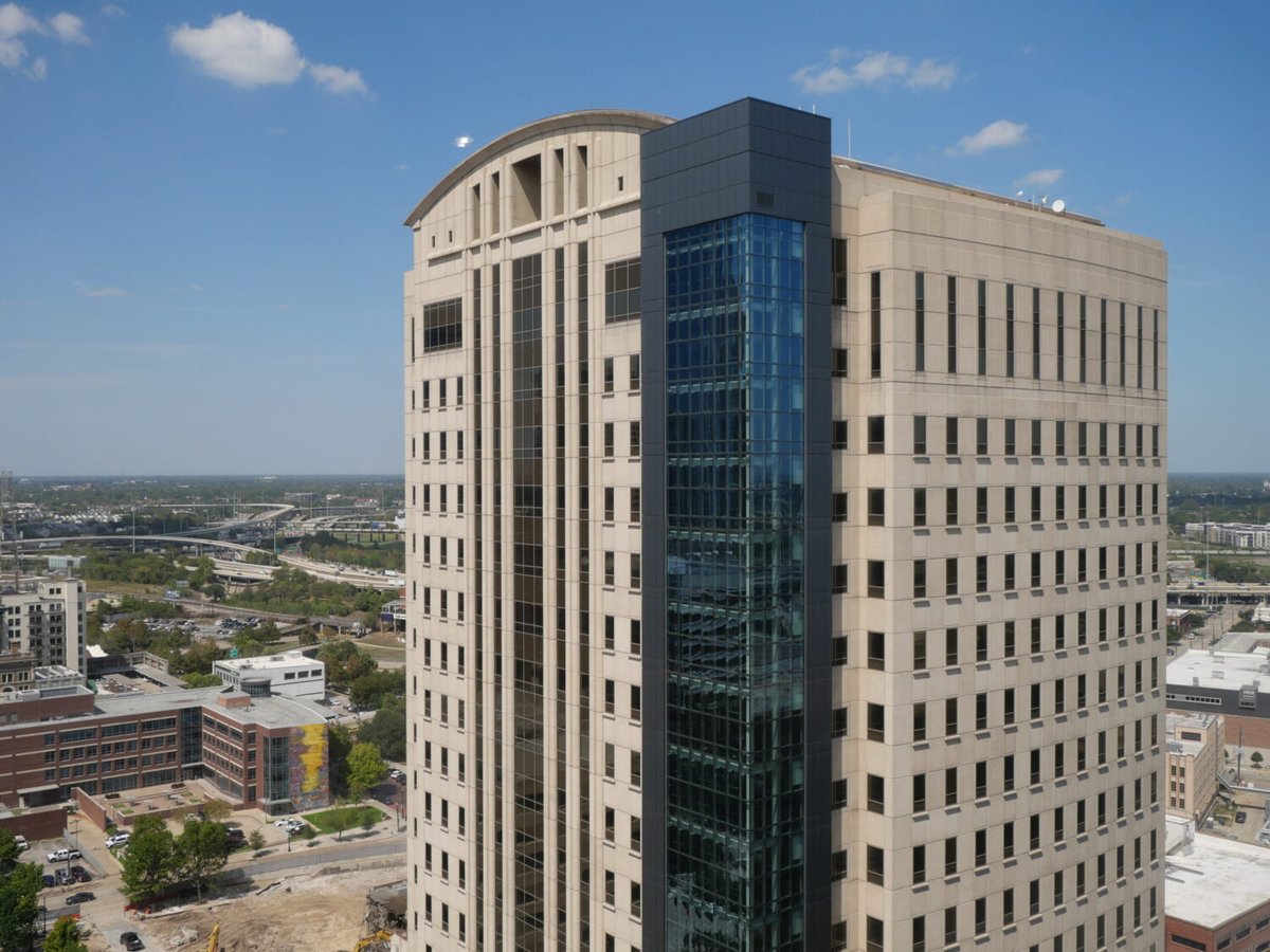 Retraction Watch tweet media