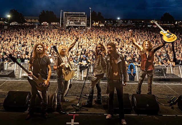 BLABBERMOUTH.NET tweet media