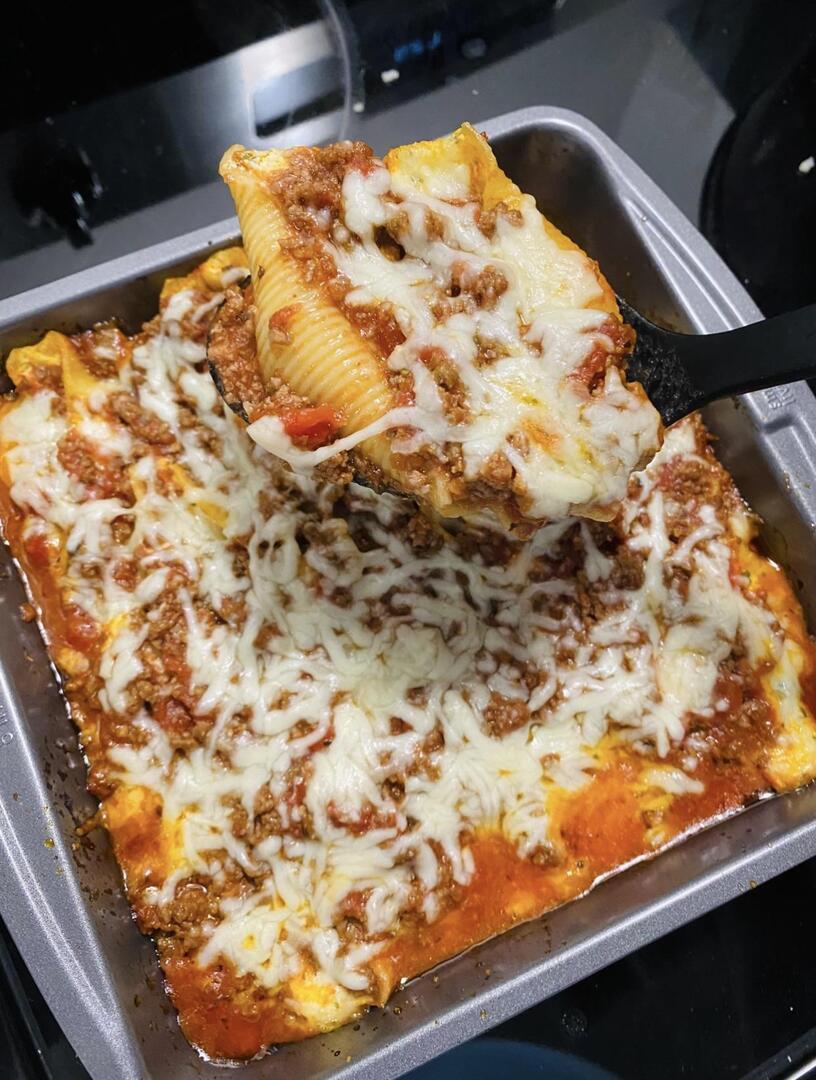 homevsfastfood's tweet image. [Homemade] Stuffed Shells
👉 homecookingvsfastfood.com
#homemade #stuffedshells #pastalovers #comfortfood #dinnertime #homecooking #food #recipes #foodpic #foodie #foodlover #cooking #hungry #goodfood #homecookingvsfastfood