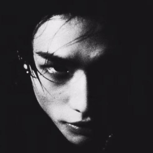 ☆ (@hxnjxnnnn) on Twitter photo 