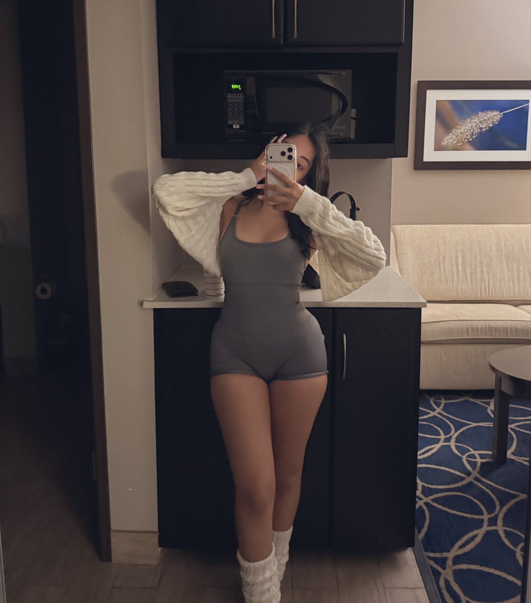 jesly🍂 tweet media