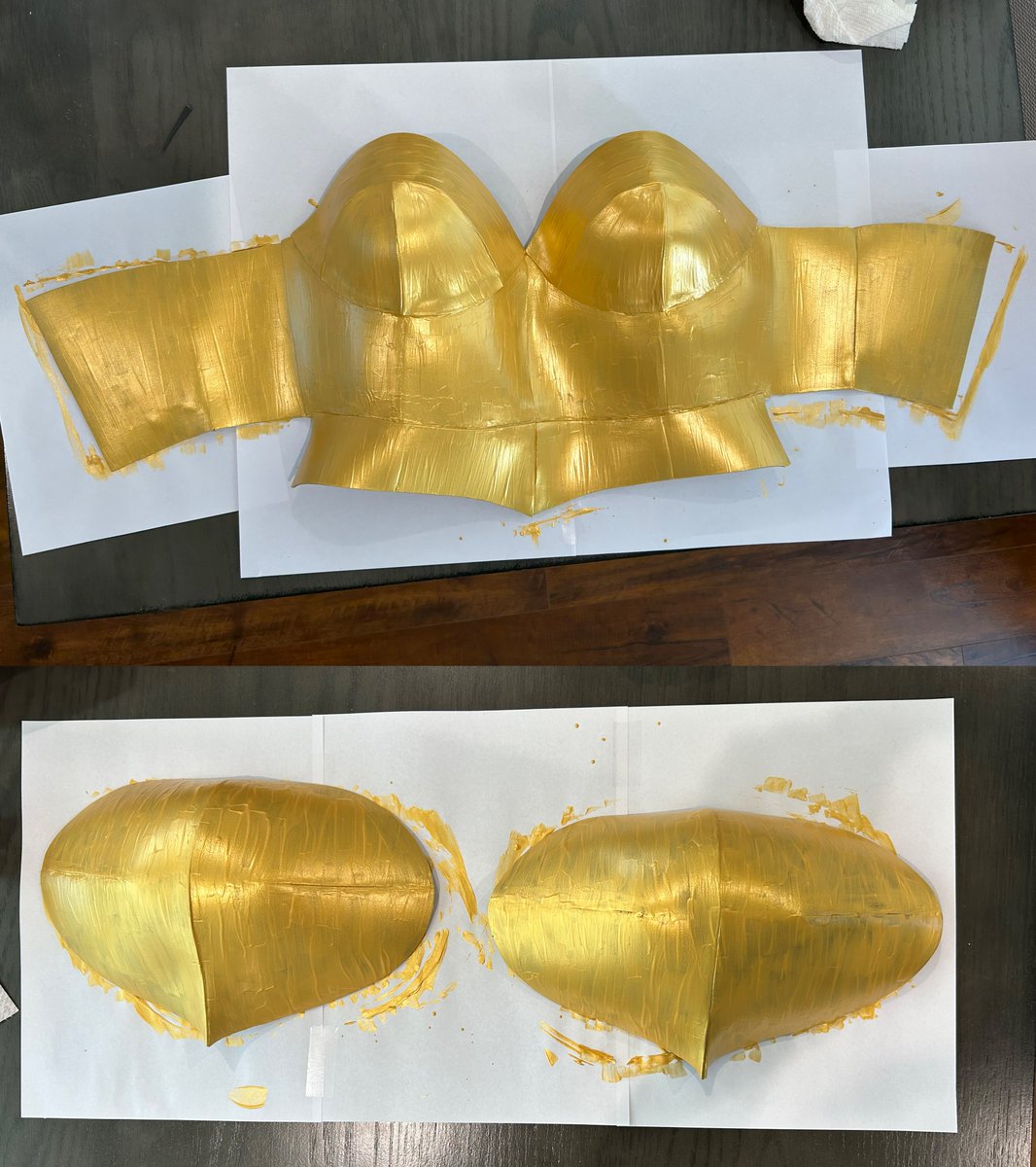 LauriJon's tweet image. Yes, it takes a gazillion coats of gold paint over black EVA foam. But this corset and shoulder armor is nearly done. #cosplay #costumer