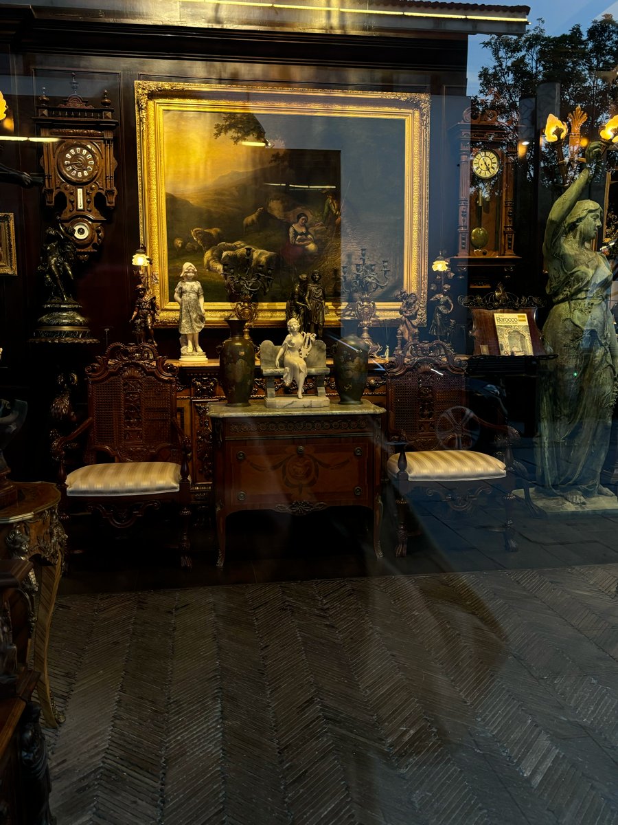 Trianglesareskinny tweet media