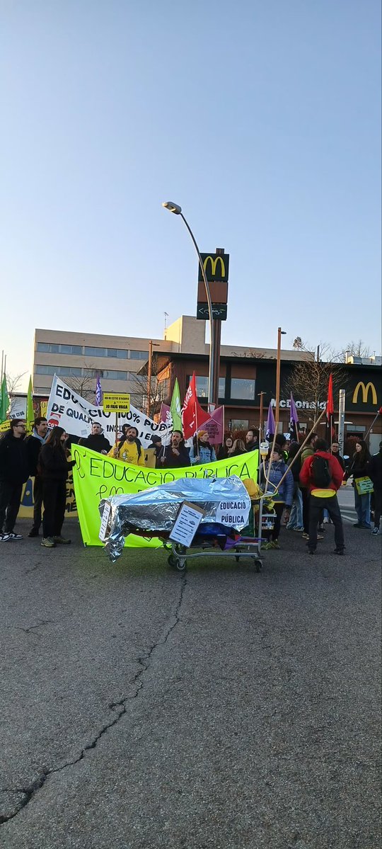 CGT Ensenyament Catalunya Central tweet media