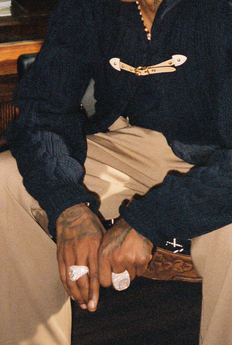 Tunde Dosumu tweet media