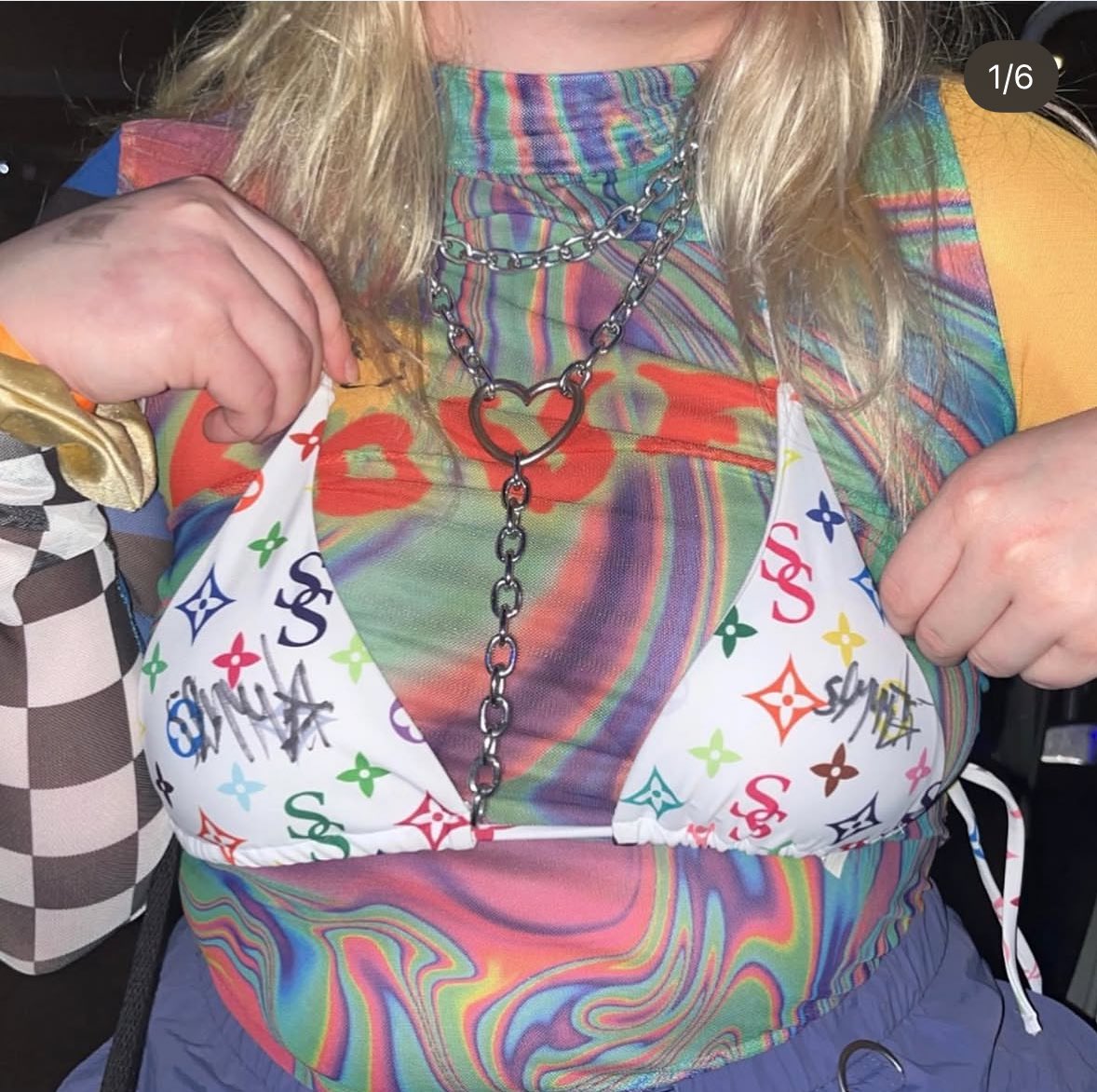 bexcxa's tweet photo. @slayyyter I’ve loved u since BFF and I met u with my BFF @charlie__22 in 2022 and 2023 but I lost the ticketmaster war for Philly and you need to sign my bikini bottoms and his hat again, pls let us in 🥺💗 https://t.co/RunrvhilQ1