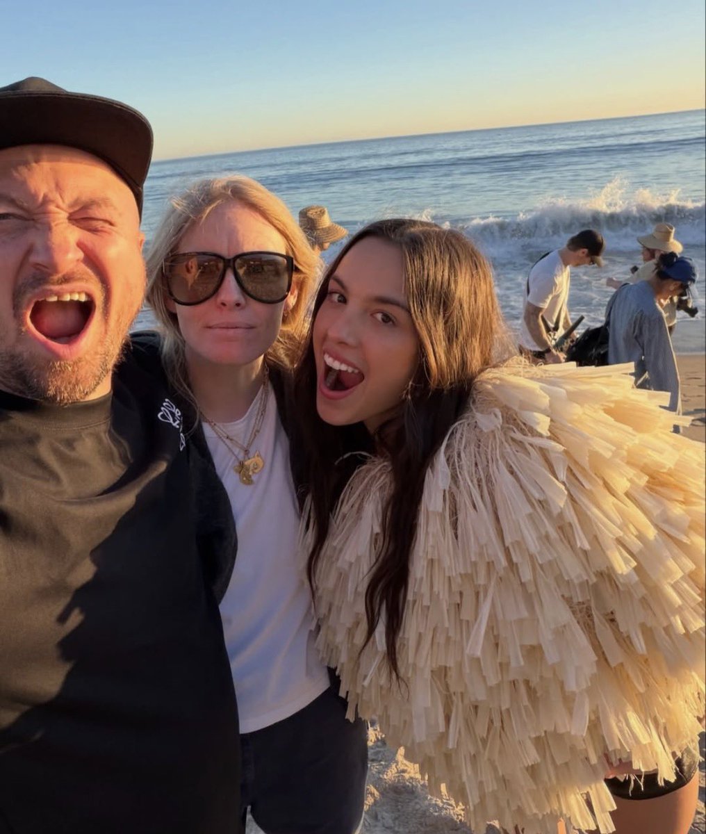 jay 💗🎸 (OR3 ERA) IS SEEING LAROI MAY 29 tweet media