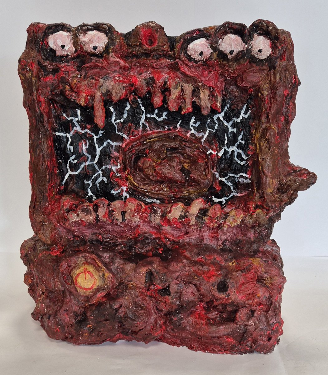 IRegretThis124's tweet photo. Decided To Create a Wholesome Little Computer π₯οΈ π©Έ π₯©
#Modroc #3d #sculpture #Horrorart #Horrorartist https://t.co/PxGm1p30mT