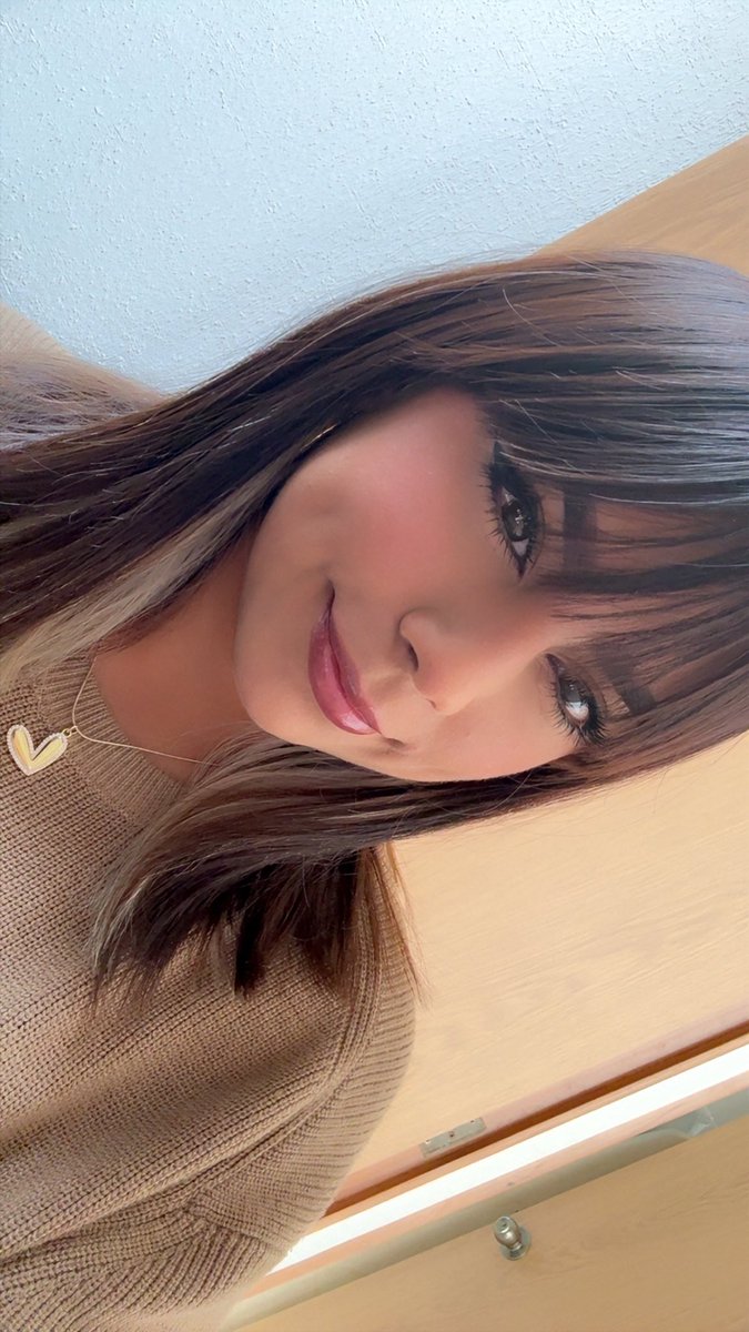 Tabatha_Gane's tweet photo. Hola ❤️ alguien activo para saludarme ✨ https://t.co/NPCQUGnkmW