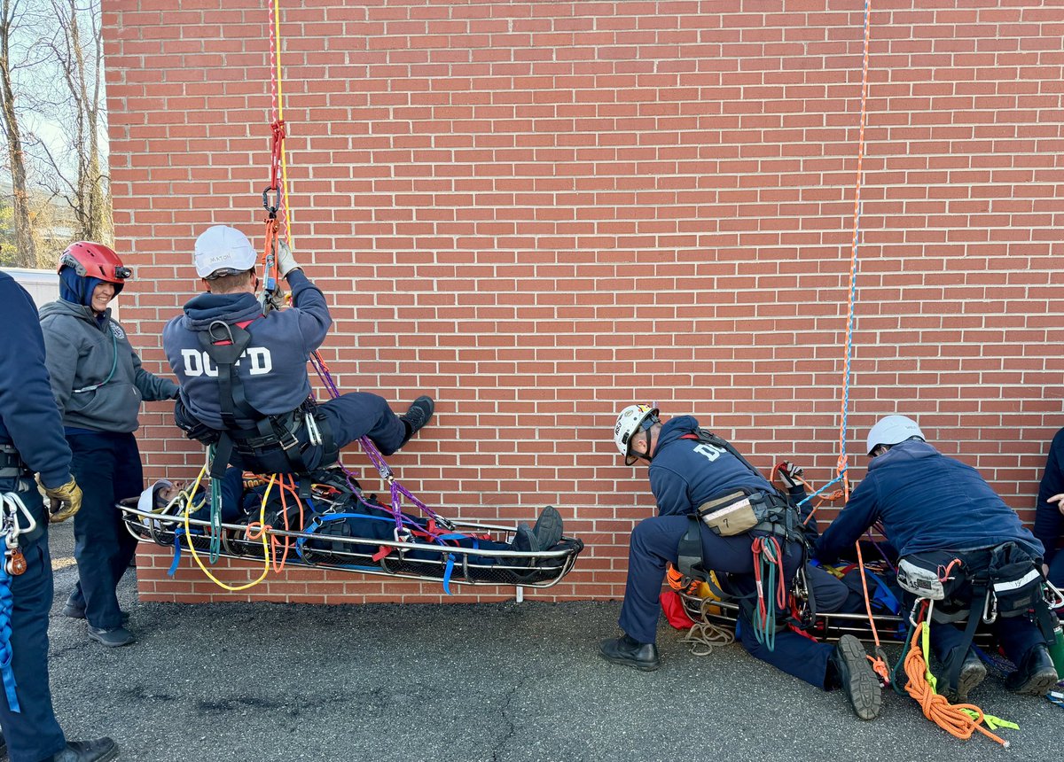 DC Fire and EMS Department tweet media