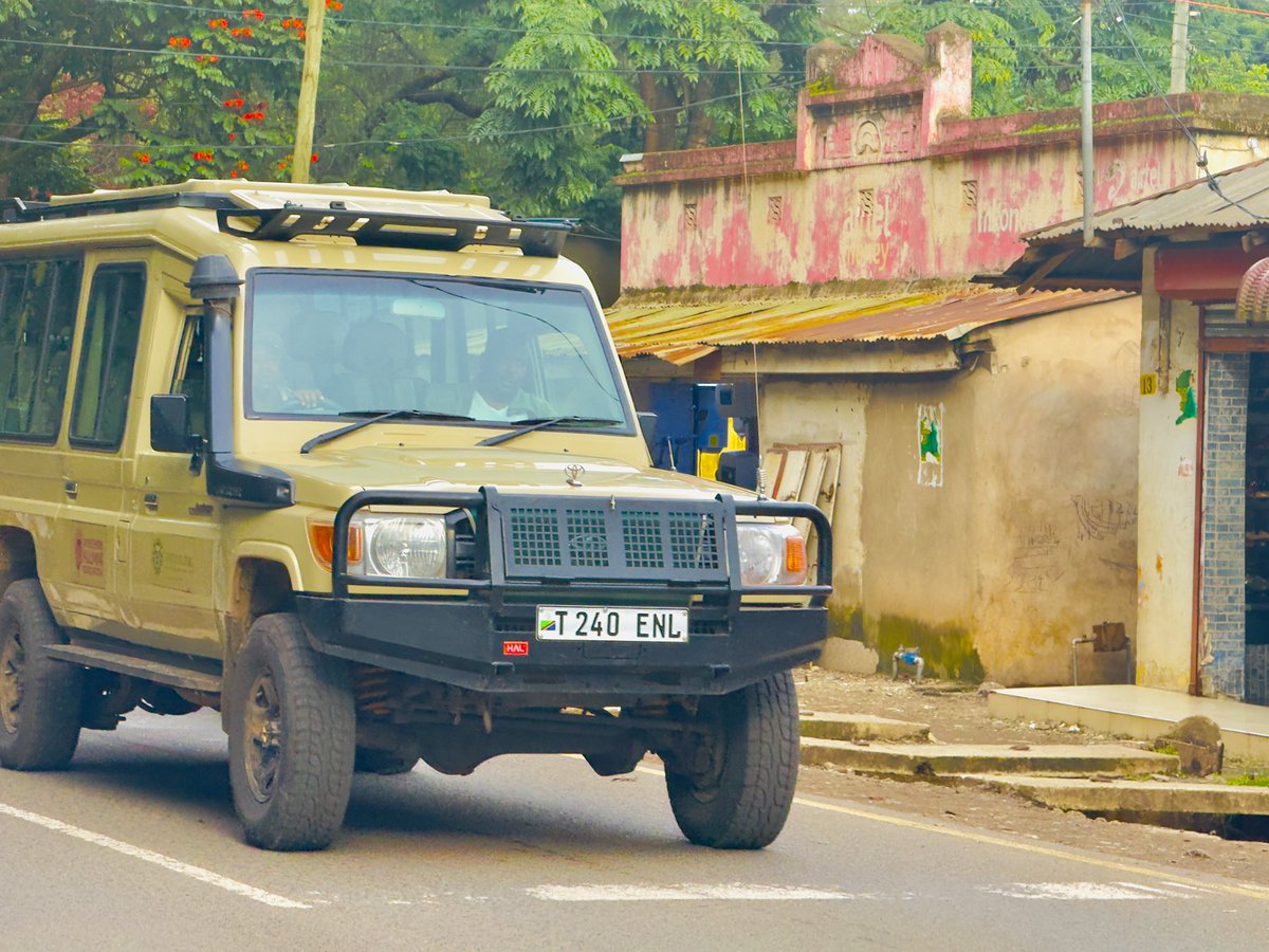 ᴛʀᴀᴠᴇʟ ꜱᴘᴇᴄɪᴀʟɪꜱᴛ 🇺🇬 tweet media