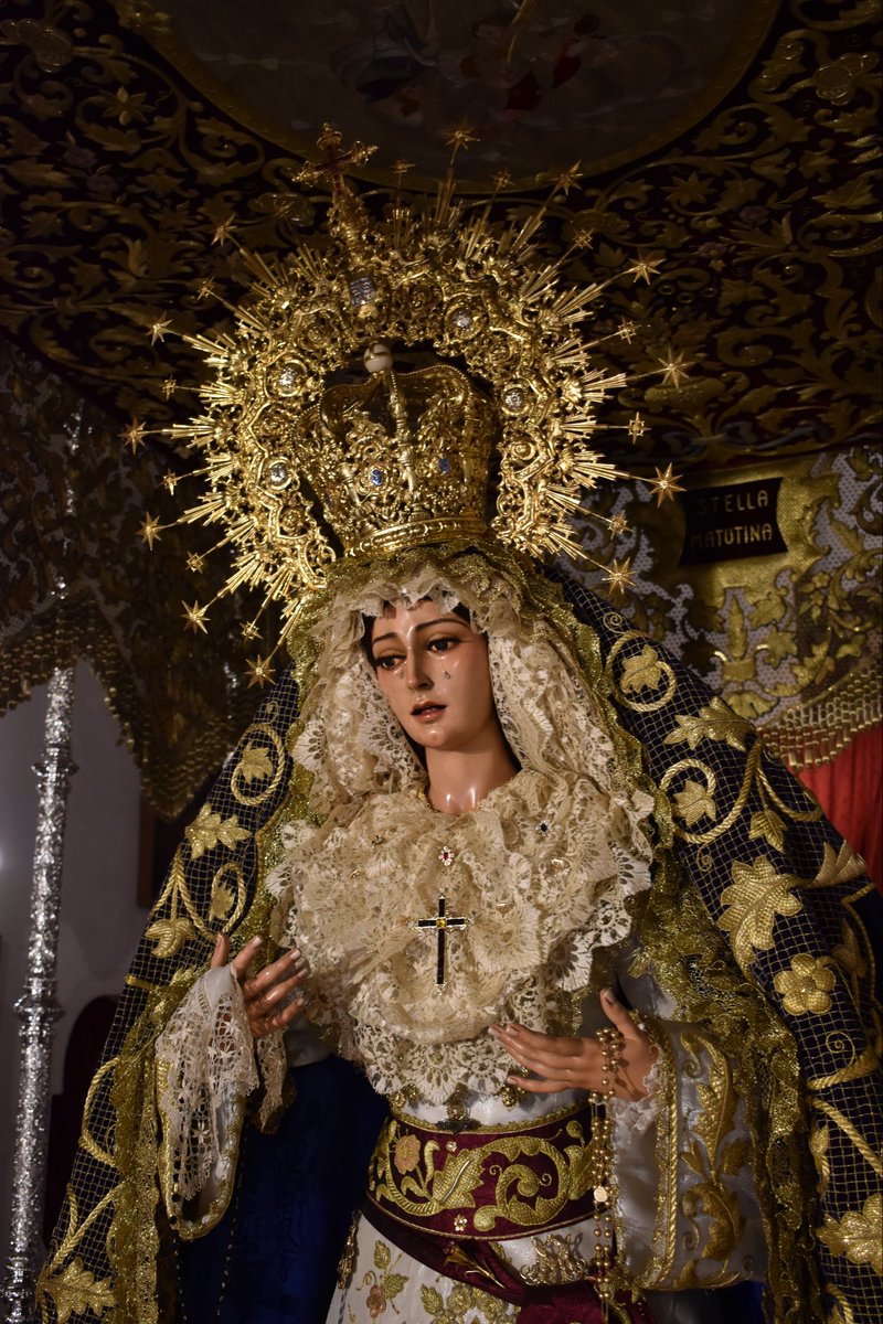 Josortfer's tweet photo. Mi Virgen de la Concepción, majestuosa en su maravilloso paso de palio.
#YoSoydeJesús #SanlúcarlaMayor
#SSanta2026 https://t.co/cStJlgeQJL