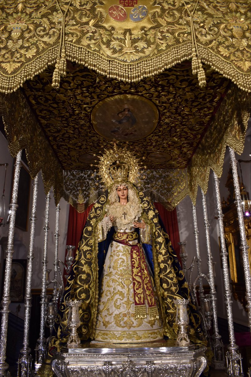 Josortfer's tweet photo. Mi Virgen de la Concepción, majestuosa en su maravilloso paso de palio.
#YoSoydeJesús #SanlúcarlaMayor
#SSanta2026 https://t.co/cStJlgeQJL