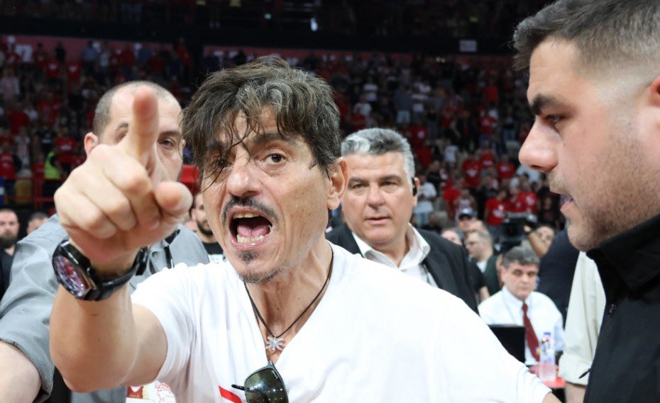 SteliosK. tweet media