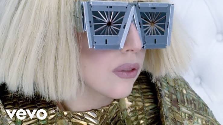 Lady Gaga Views tweet media