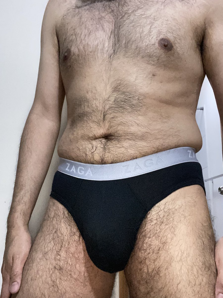 Underw Love tweet media