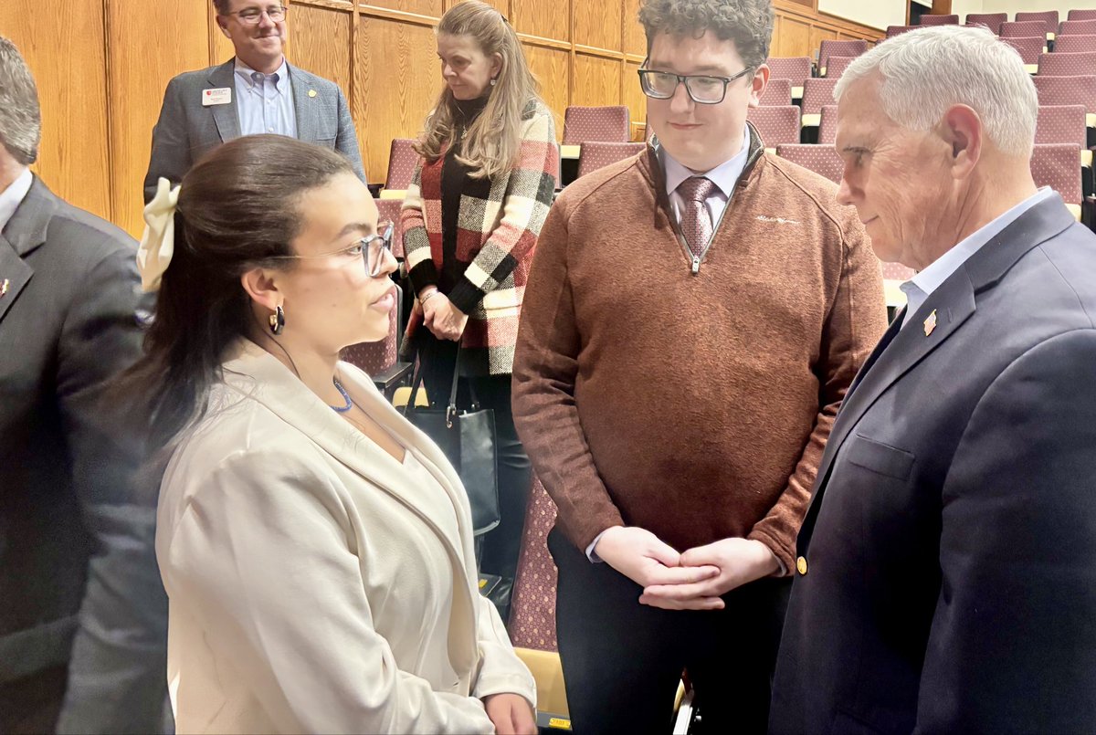 Mike Pence tweet media