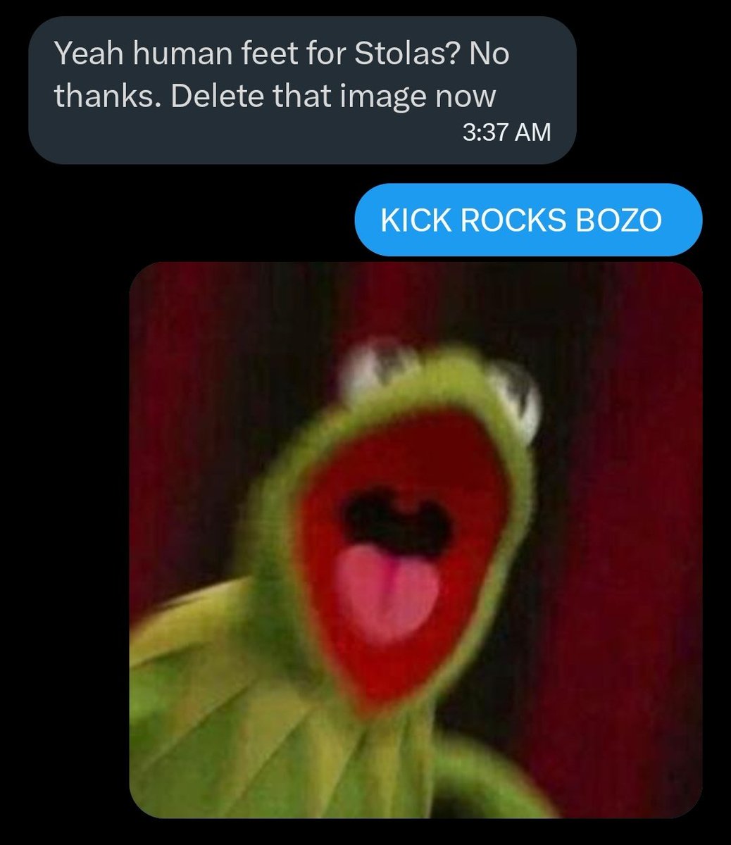 ZimakuMaozan tweet media