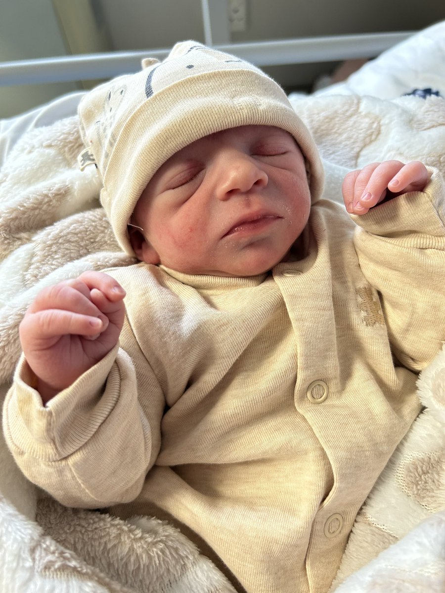 CJ (Esq.) tweet media