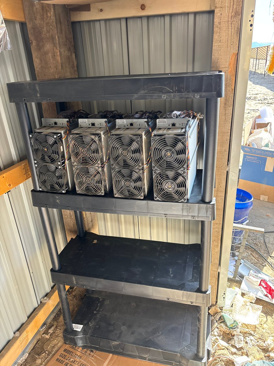 100AcresRanch tweet media