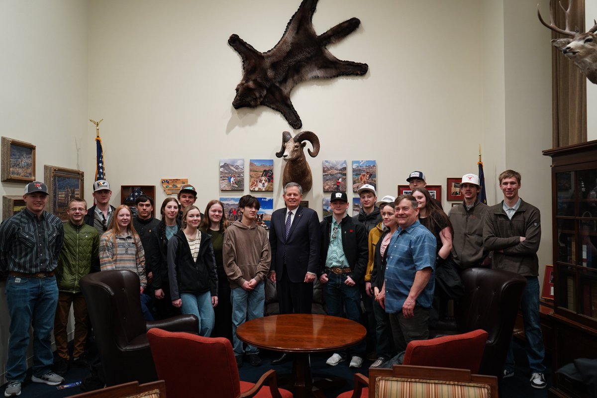 Steve Daines tweet media