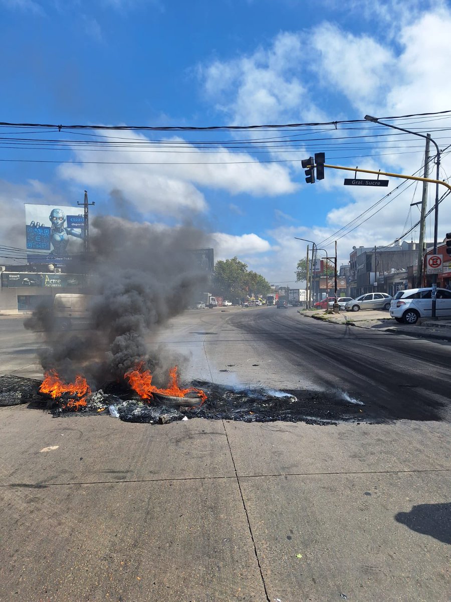 FM En Tránsito tweet media