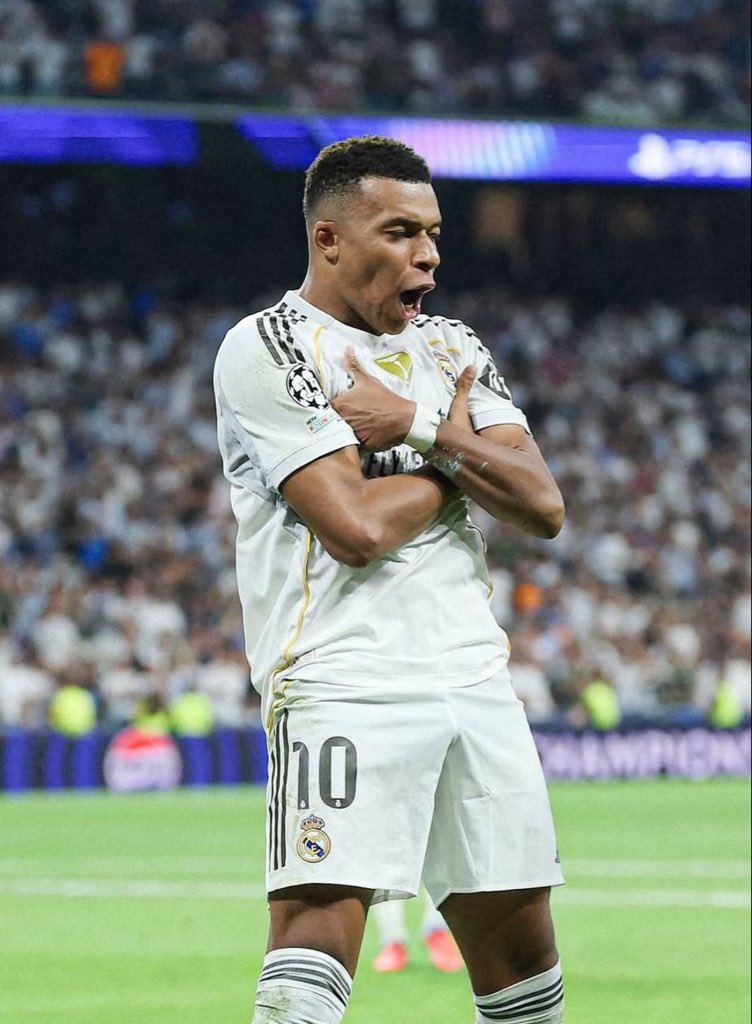 $aint 💙 tweet media