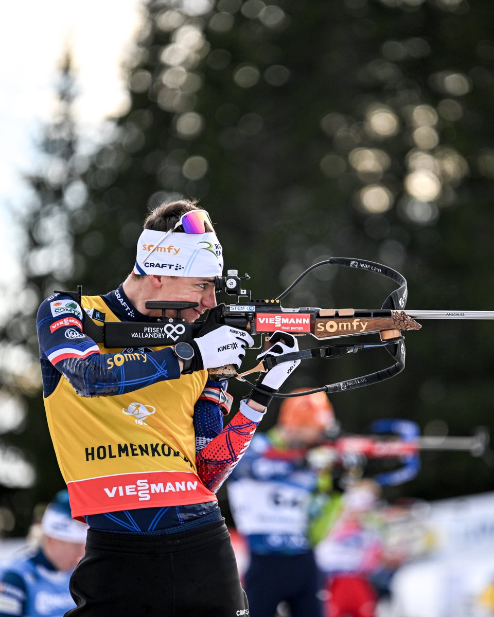 FedFranceSki's tweet photo. 🇫🇷 𝗟𝗘 𝗗𝗢𝗨𝗕𝗟𝗘 𝗙𝗥𝗔𝗡𝗖𝗔𝗜𝗦🥈🥉

Sur le sprint d’Oslo 🇳🇴 , Emilien Jacquelin prend la 2e place et Eric Perrot la 3e 🤩

Grâce à ce podium, Eric Perrot sécurise le gros globe de cristal 🔮✨

📸 Nordic Focus https://t.co/ZFhCenxrIy