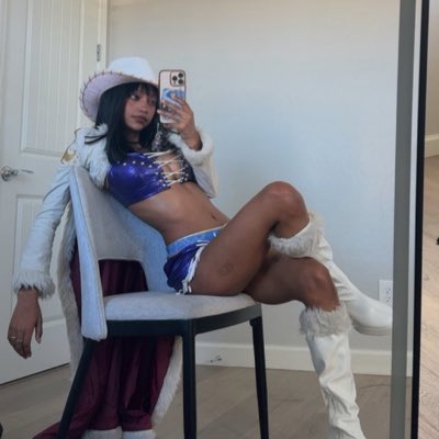 𝒏. 𝒓obin ᵃˡᵗ tweet media