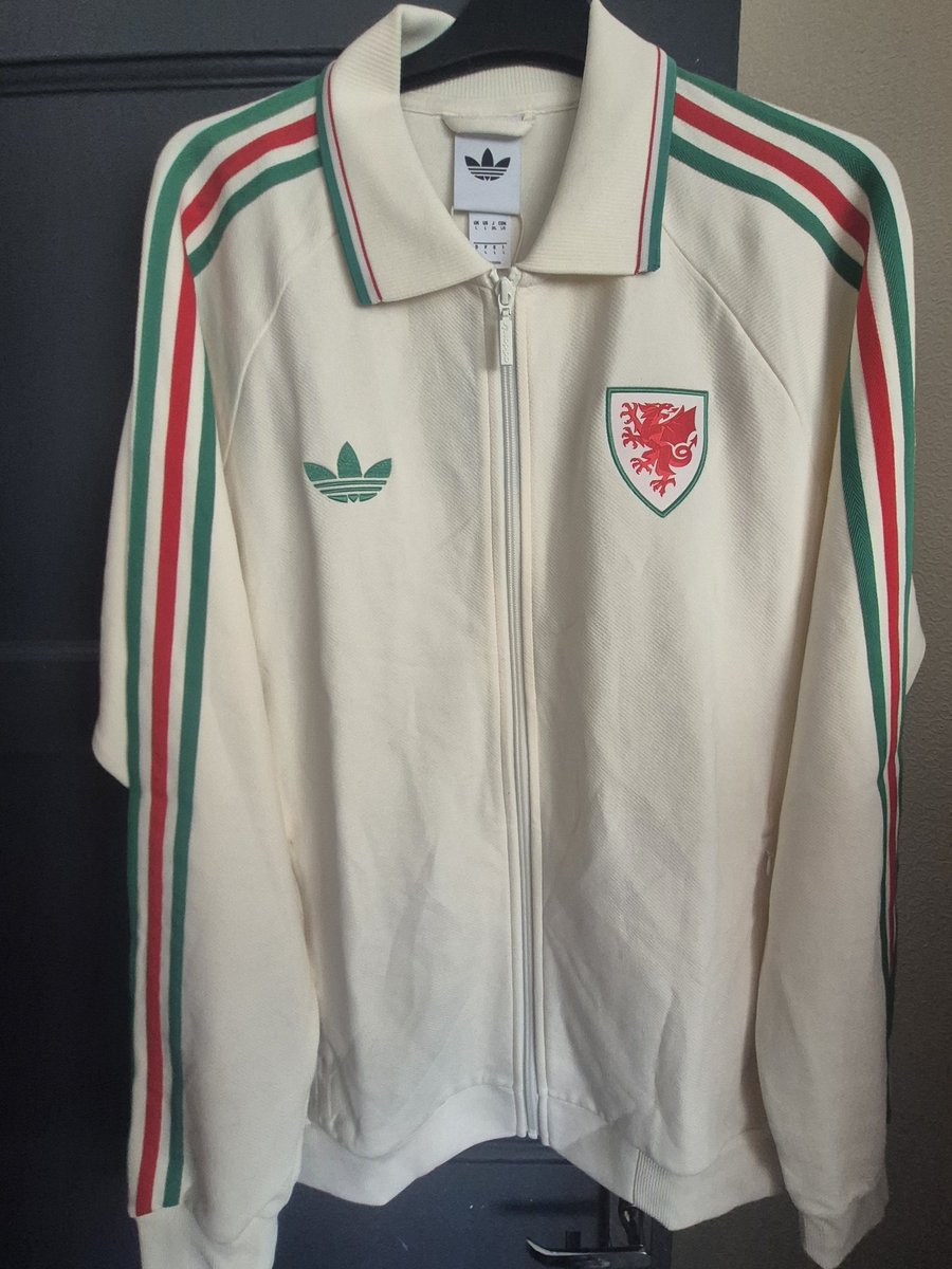 Geraint Lewis tweet media