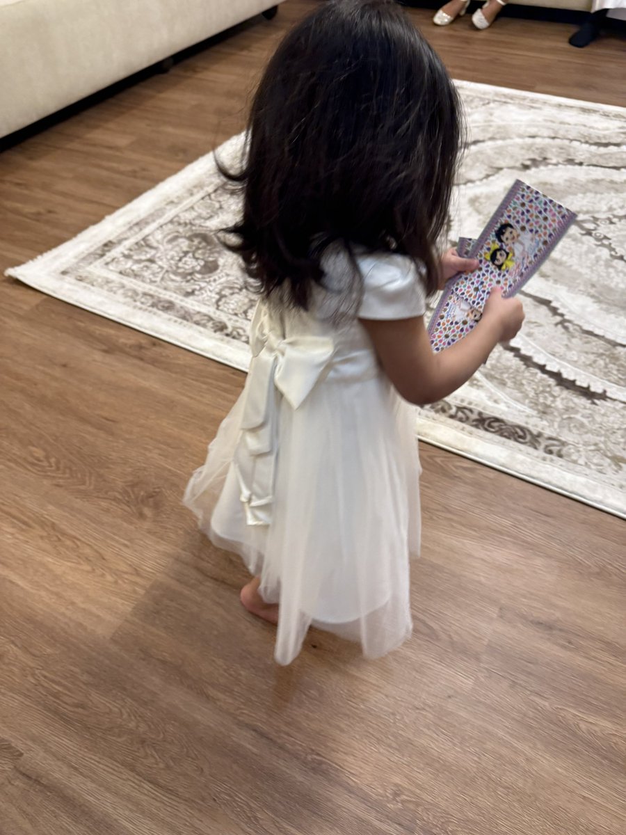 Vivacious tweet media