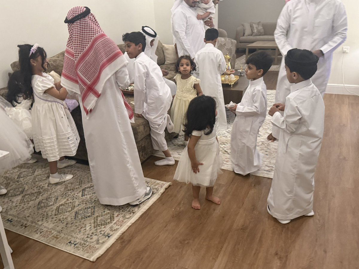 Vivacious tweet media